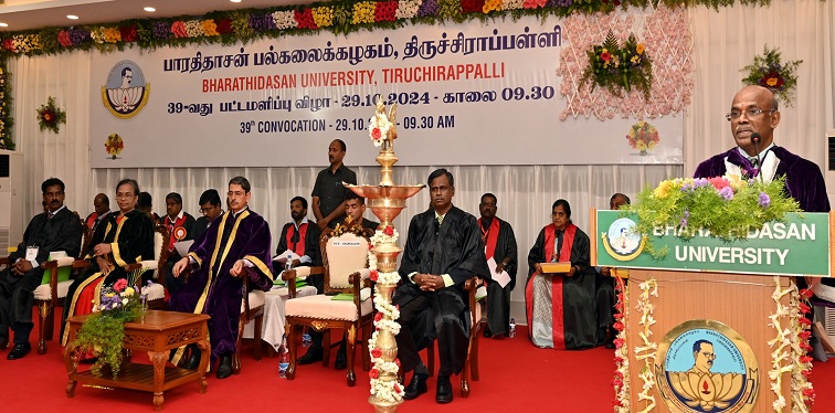CONVOCATION-39